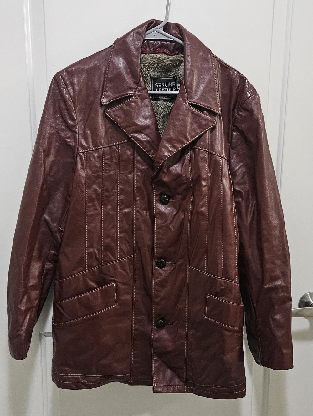 Vintage Brown Leather Button-Up Jacket Leathercraft Process Coat Fleece Lining